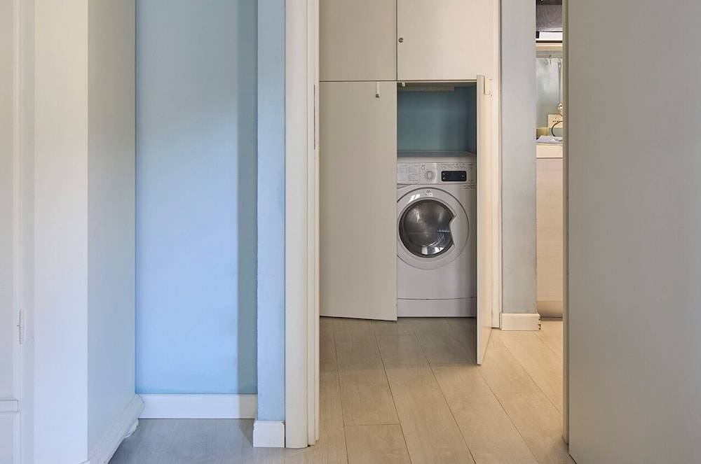 Blue Charm Florentine Apt by Oteego 2