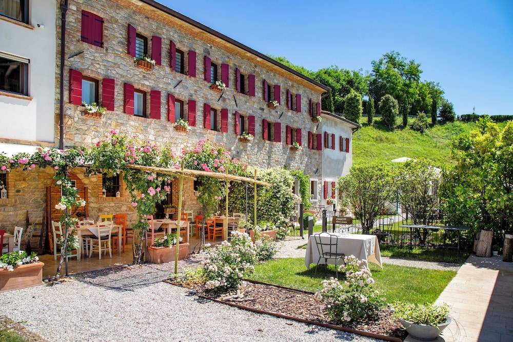 Ca' Piadera Wine Relais 1