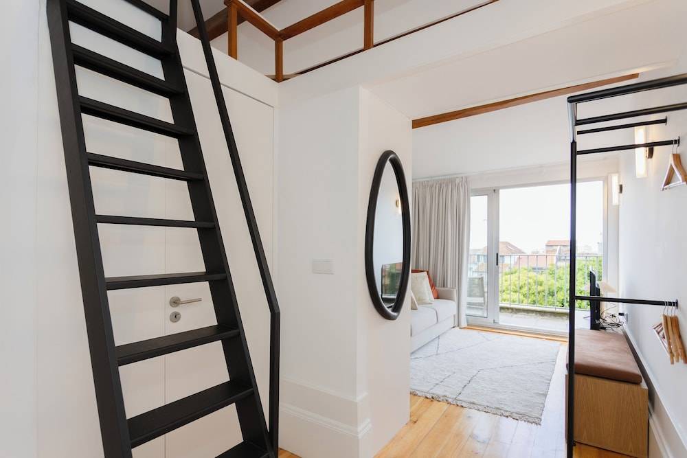 Liiiving - Mezzanine Delight Balcony 1