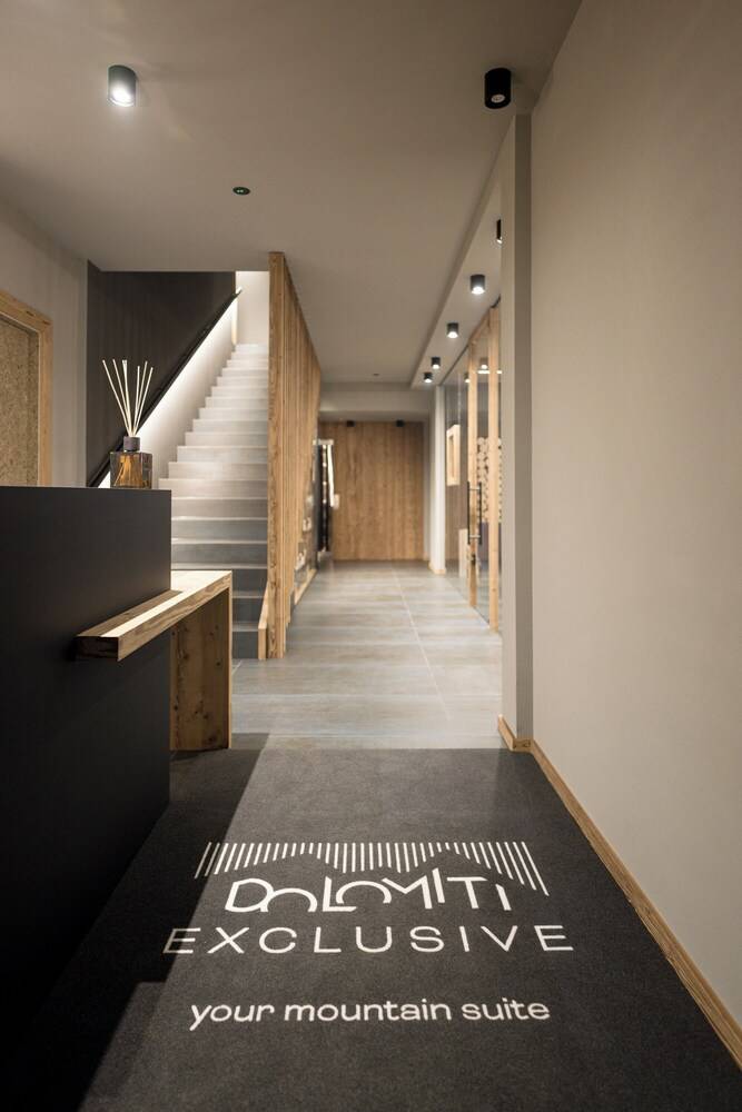 DOLOMITI EXCLUSIVE YOUR MOUNTAIN SUITE 2