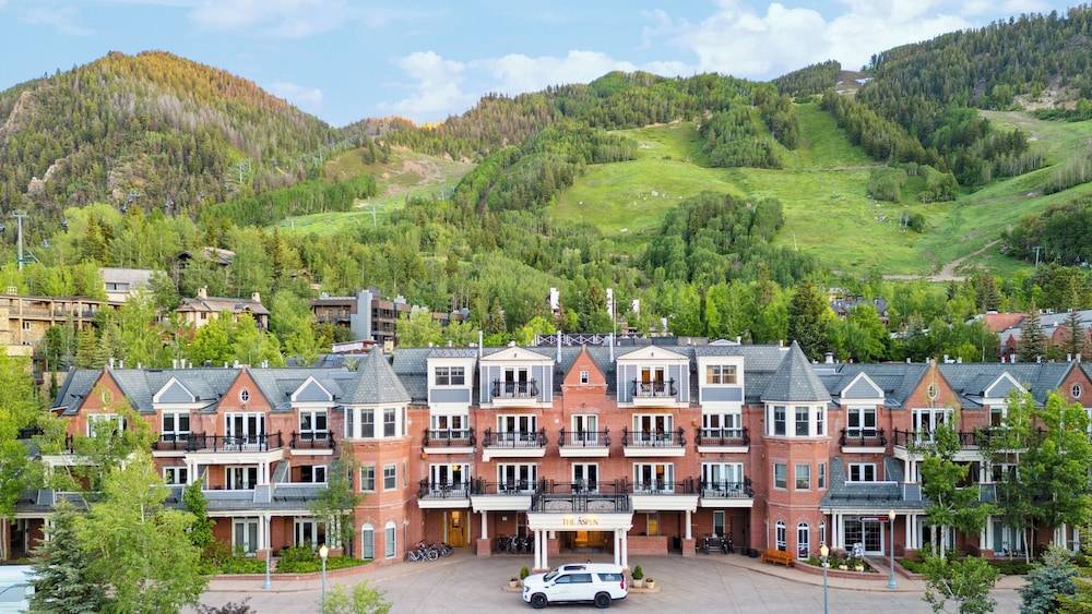 Aspen Mountain Residences, 2 Bedroom Luxury Residence Club Condo 1