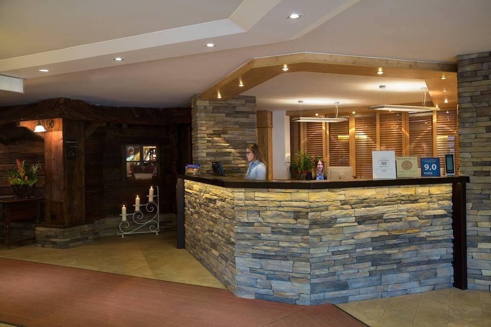 Hotel Helvetia Intergolf 1