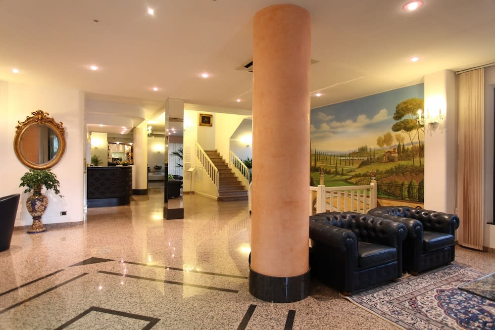 Aggravi Hotel 2