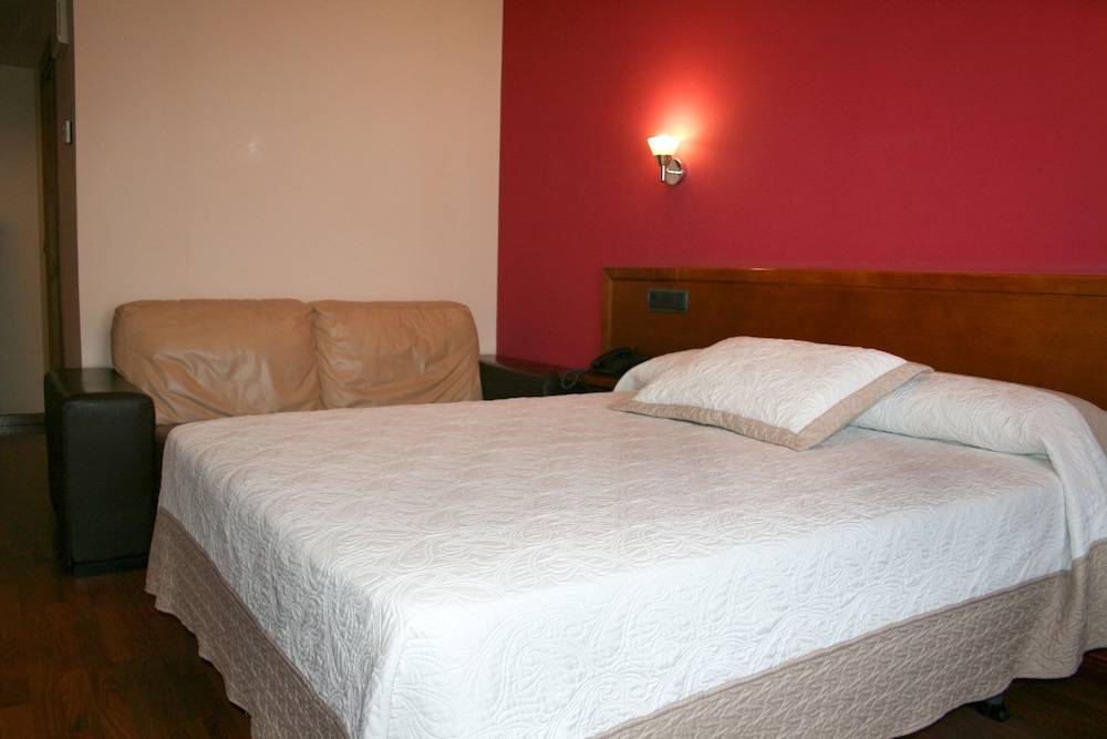 Hotel Virgen de Covadonga 2