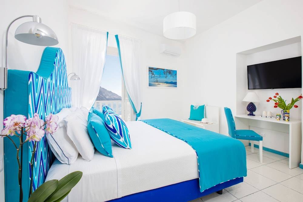 YourHome - Adoro Positano 2