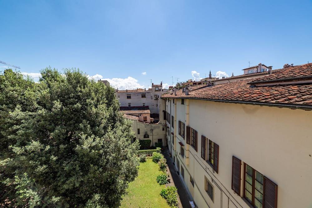 Palazzo Salviati Quaratesi 1