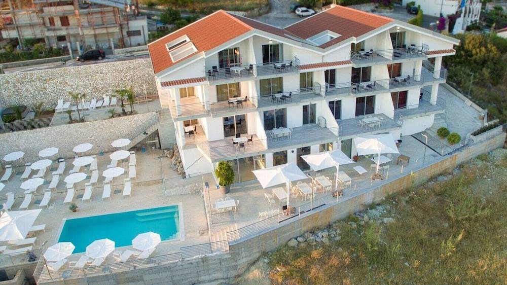 Santo Stefano Club 1