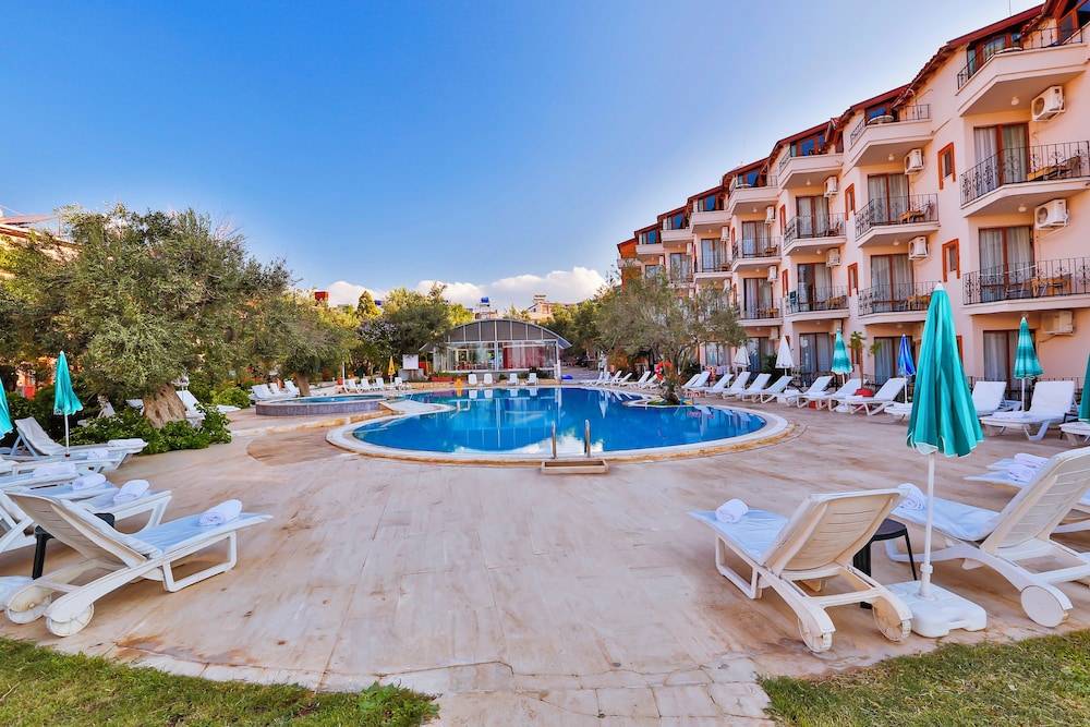 Club Hotel Gultur 1
