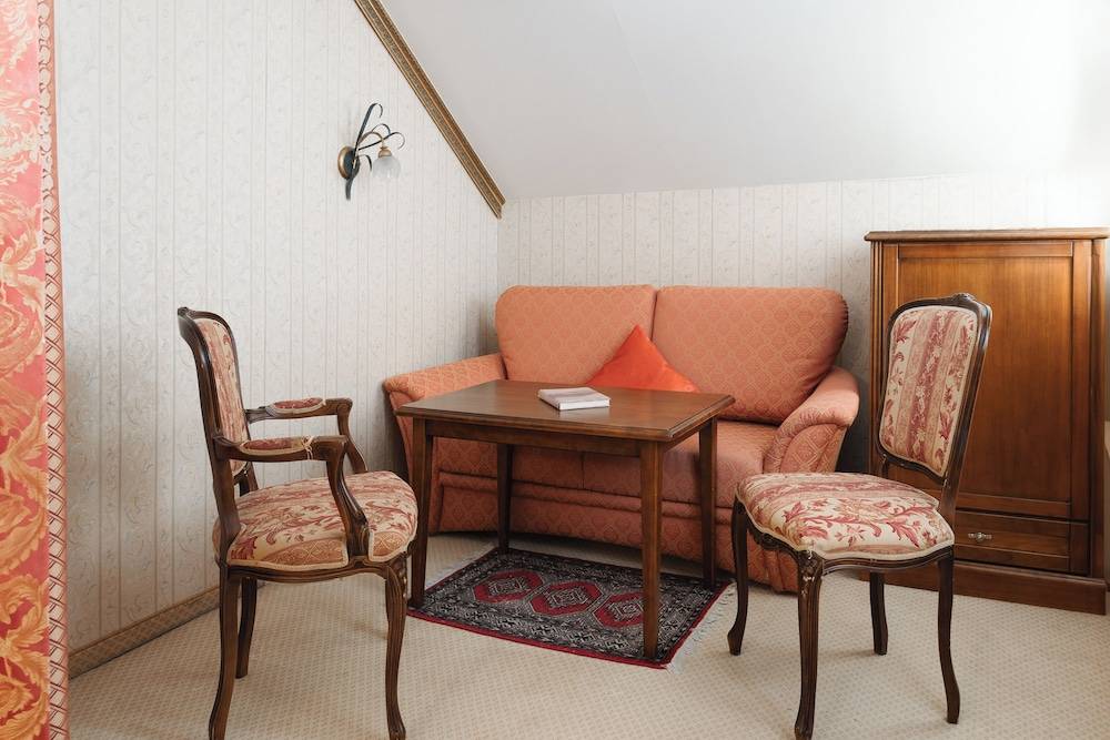 Schlosshotel Seewirt 1