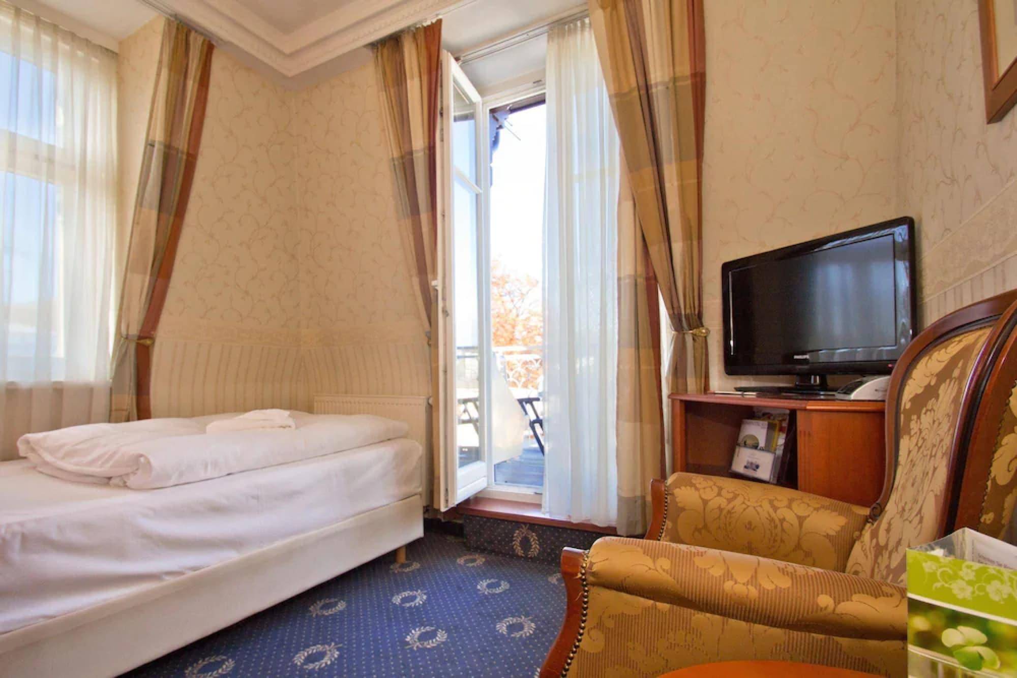 SEETELHOTEL Hotel Esplanade 1