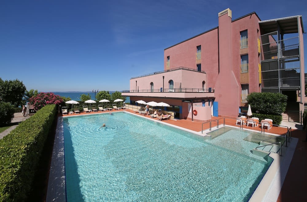Hotel Sportsman 1