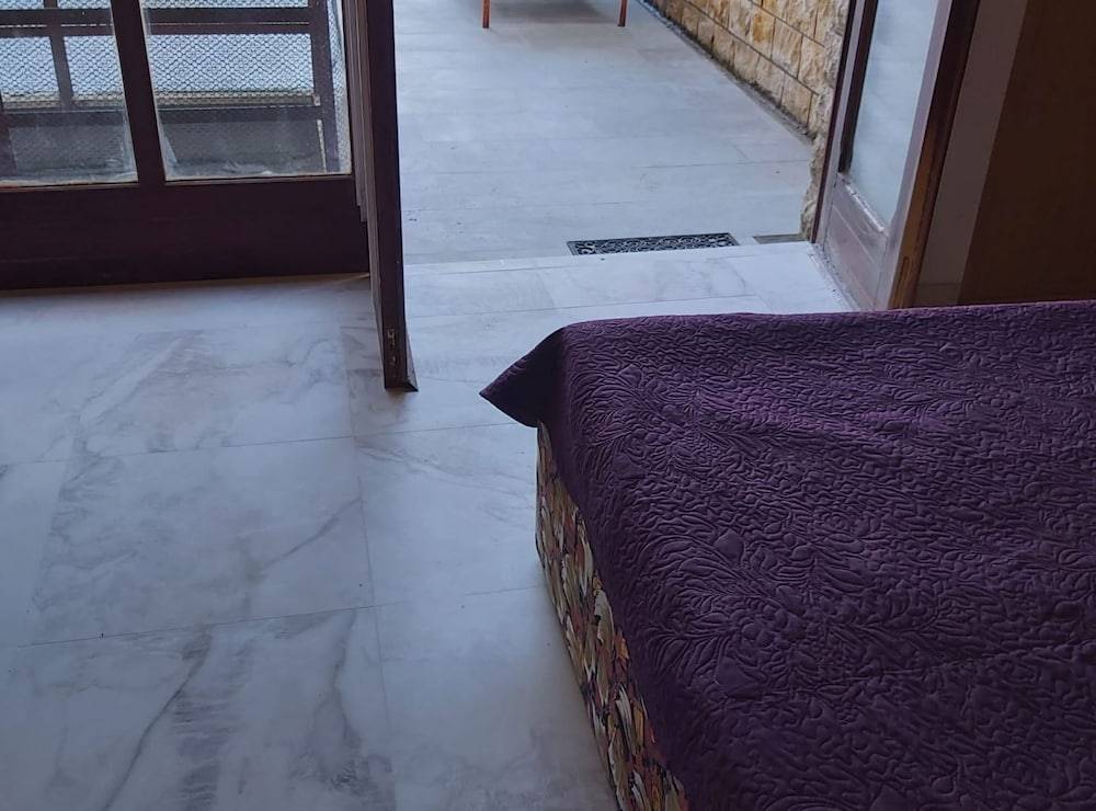 Big Terrace Apartment 2
