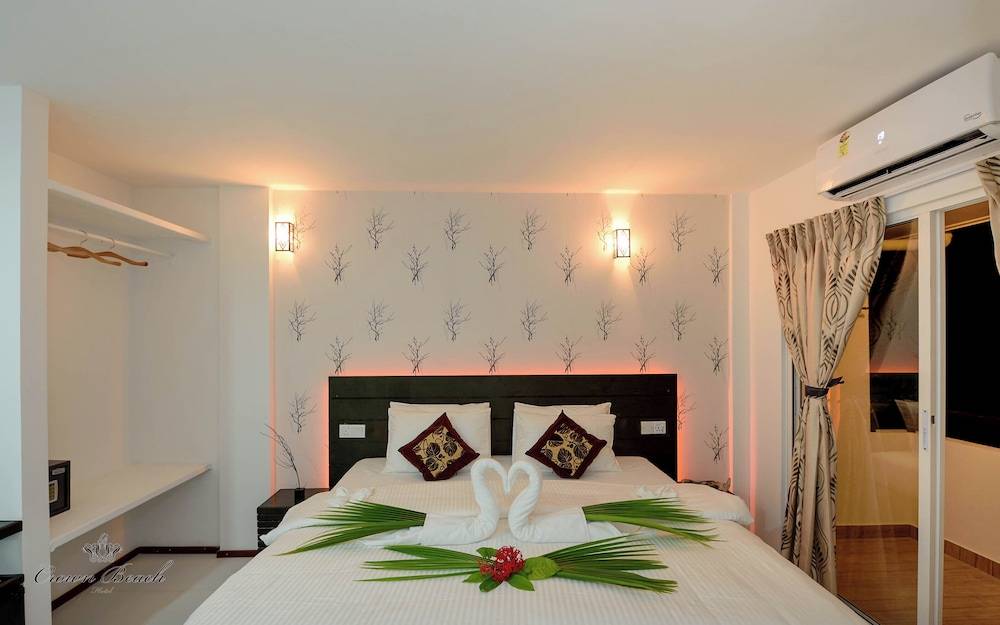 Crown Beach Villas Bikini Beach 2