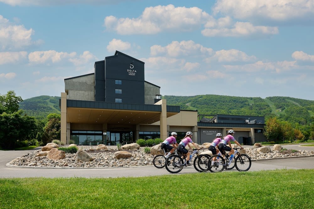 Delta Hotels by Marriott Mont Sainte-Anne, Resort & Convention Center 1