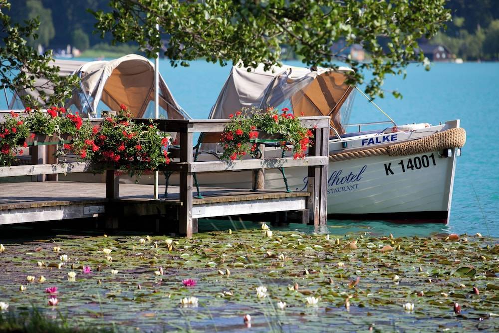 Inselhotel Faakersee 1