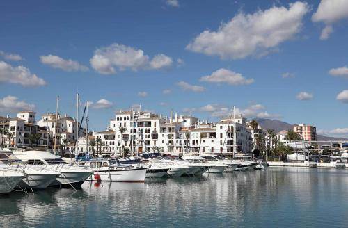 Duquesa Harbour Club Aparthotel 1