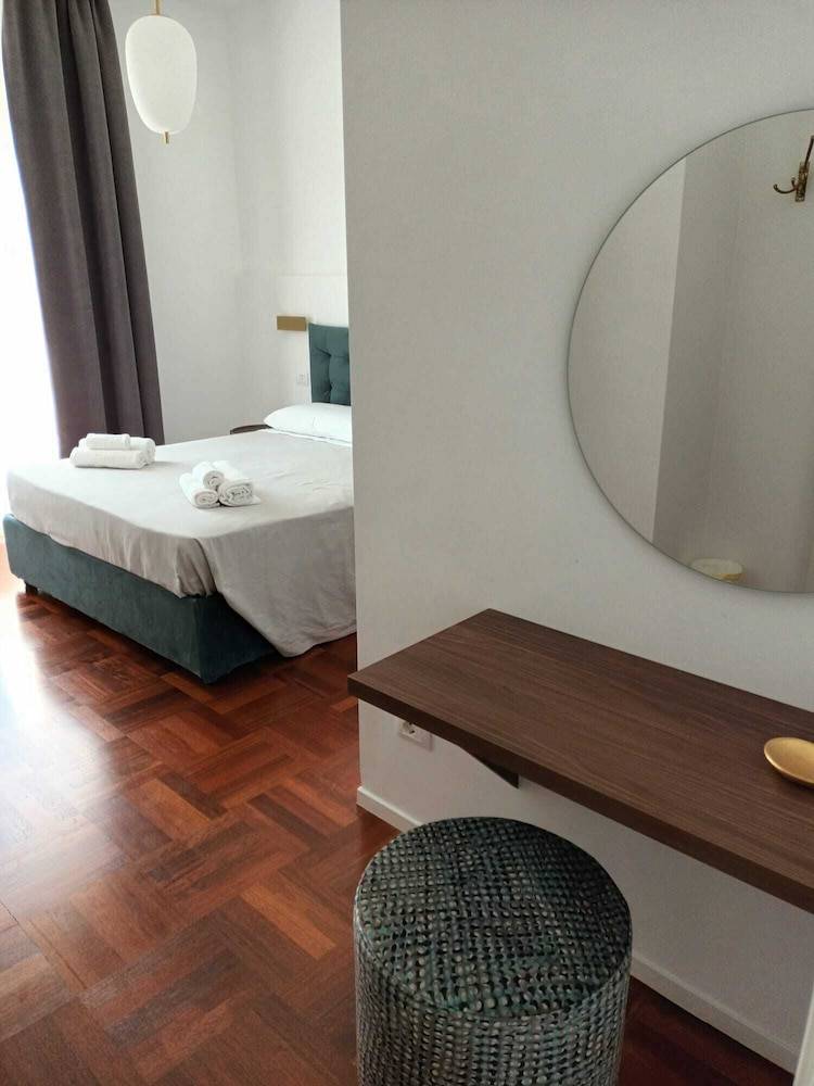 B&Bari, via Crollalanza - guesthouse Le Case di Aurelia 2