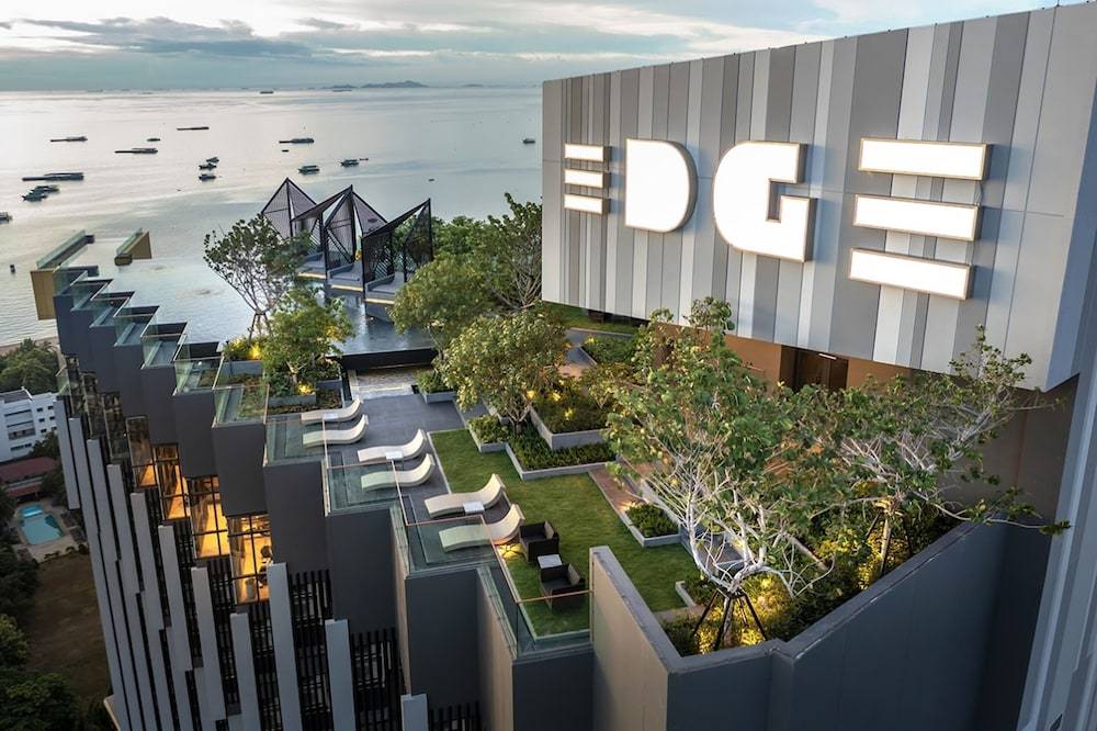 Edge Central Pattaya by Mickey 1