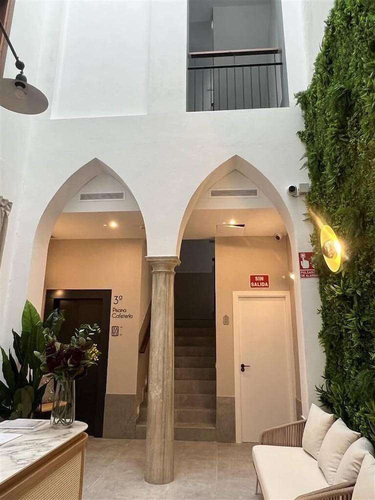 Soho Boutique Columela 1