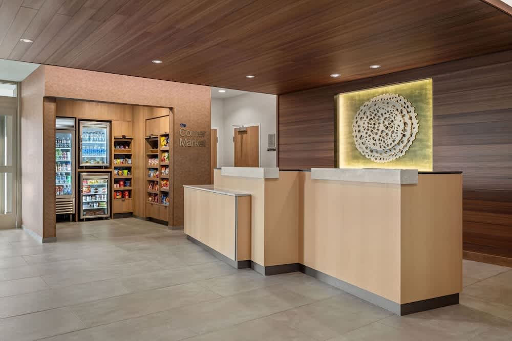 Fairfield by Marriott Inn & Suites Baraboo 2