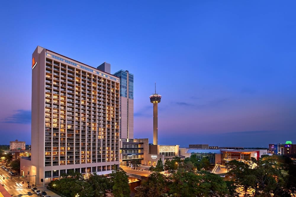 San Antonio Marriott Riverwalk 1