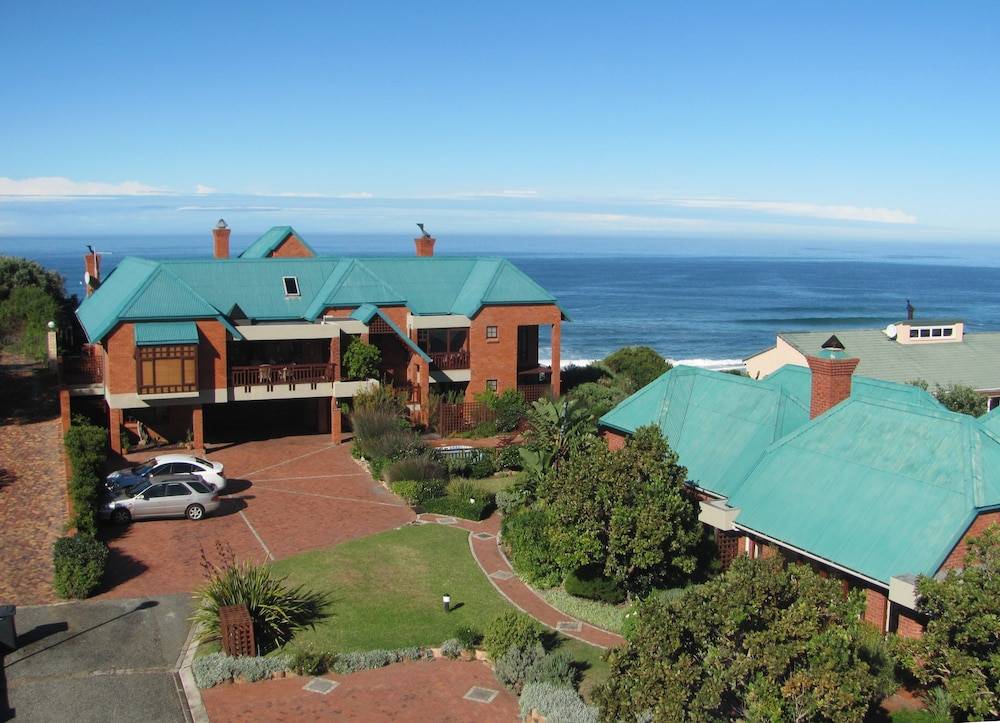 Dolphin Dunes Guesthouse 1