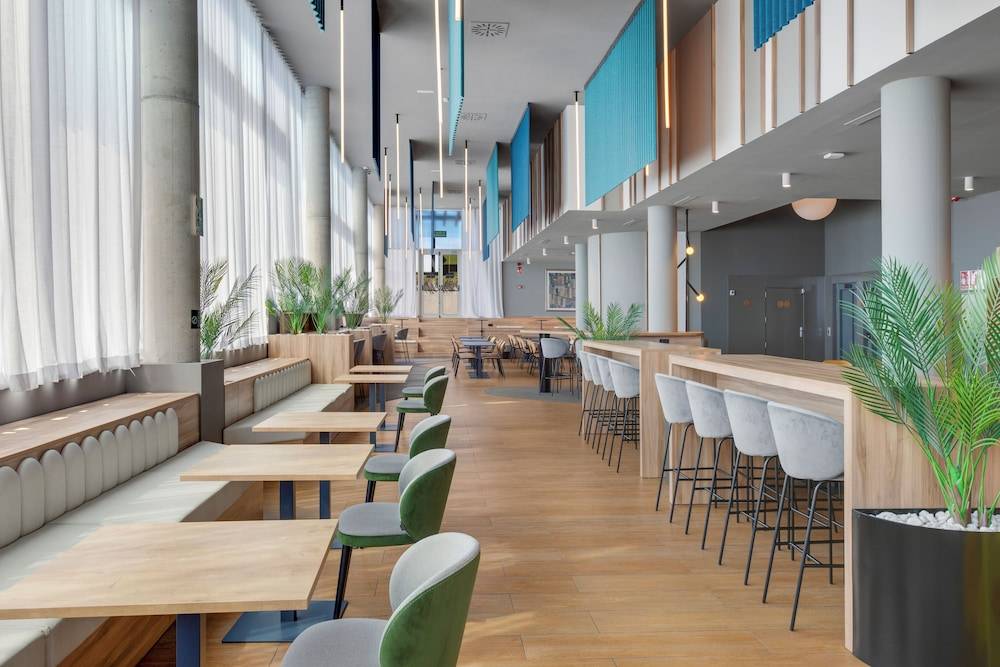 B&B HOTEL Barcelona Viladecans 1