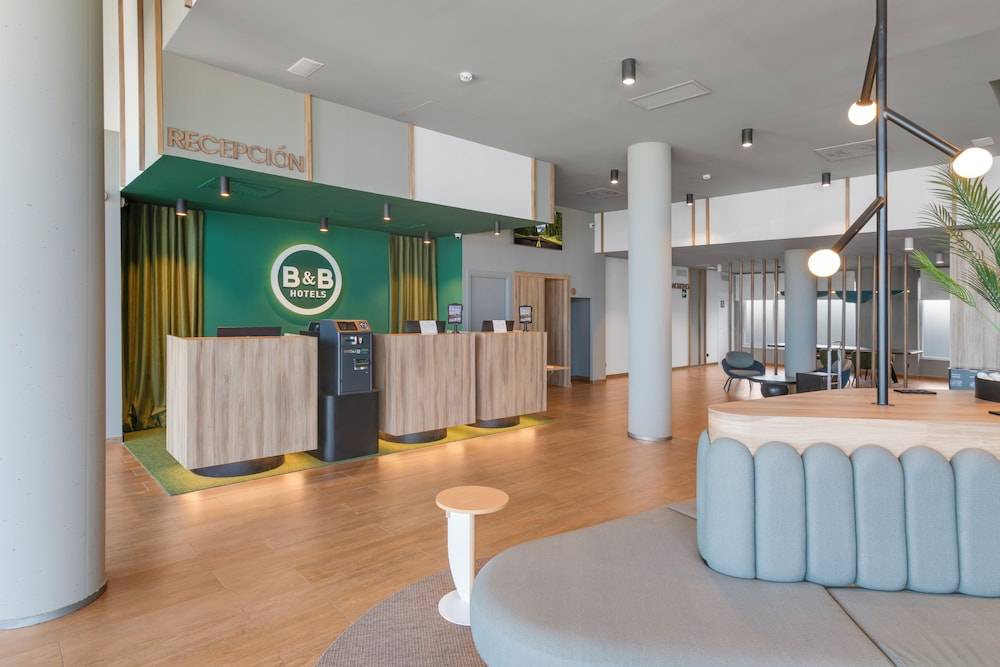 B&B HOTEL Barcelona Viladecans 2