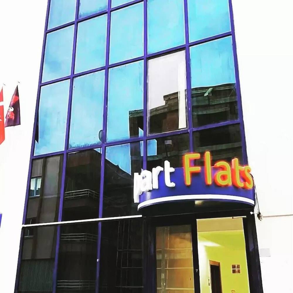 Upart Flats by REFE 1