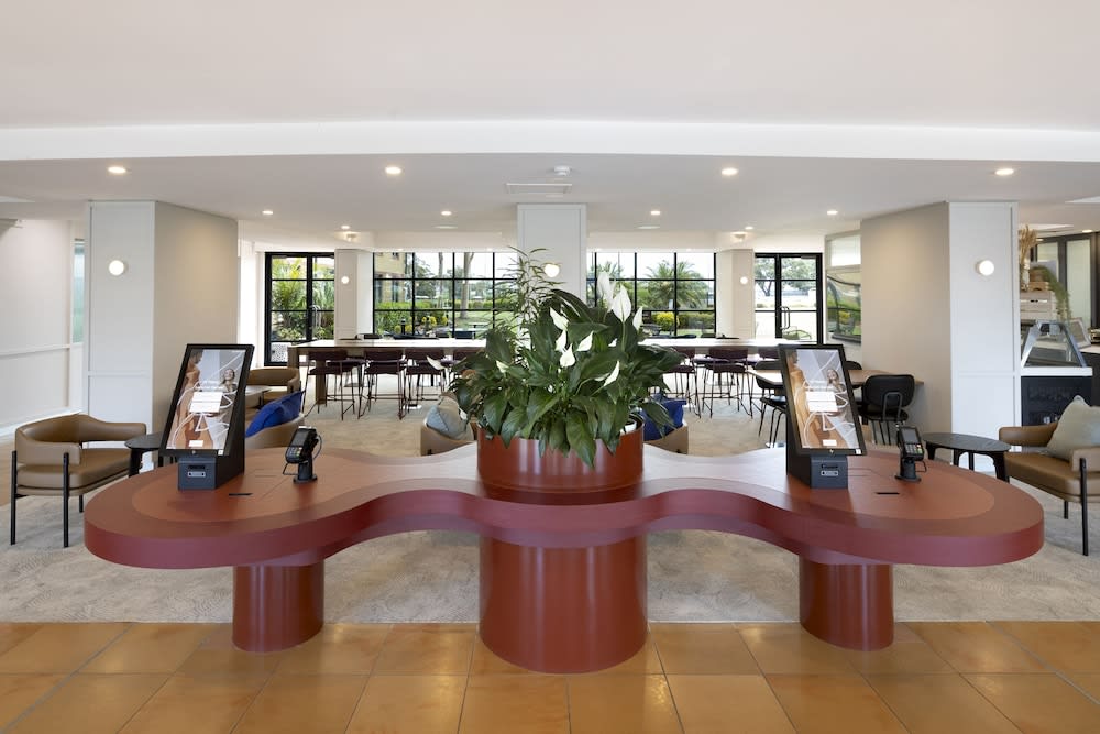 Mercure Sydney Blacktown 2