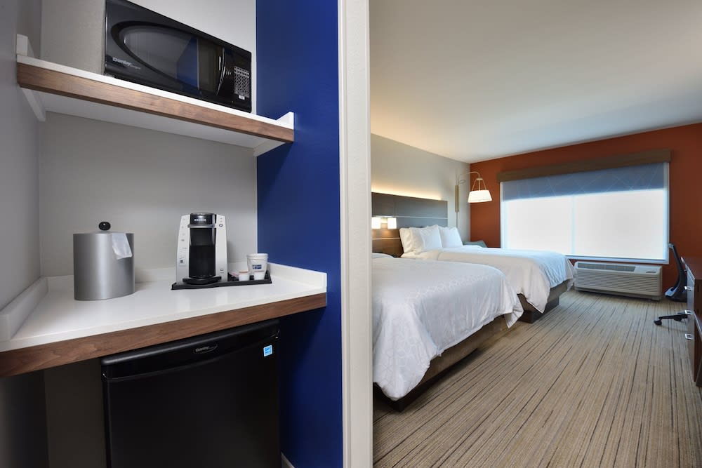 Holiday Inn Express & Suites SPRING - WOODLANDS AREA by IHG 2