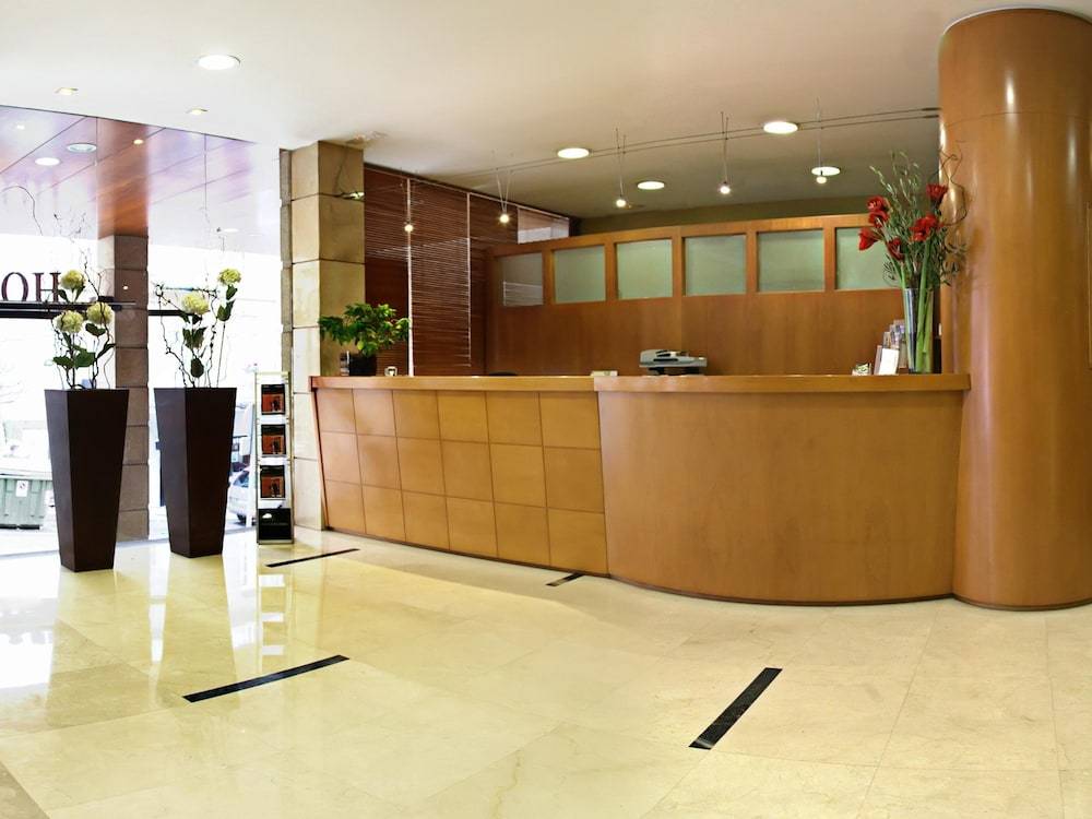 Hotel Sercotel Tres Luces 2