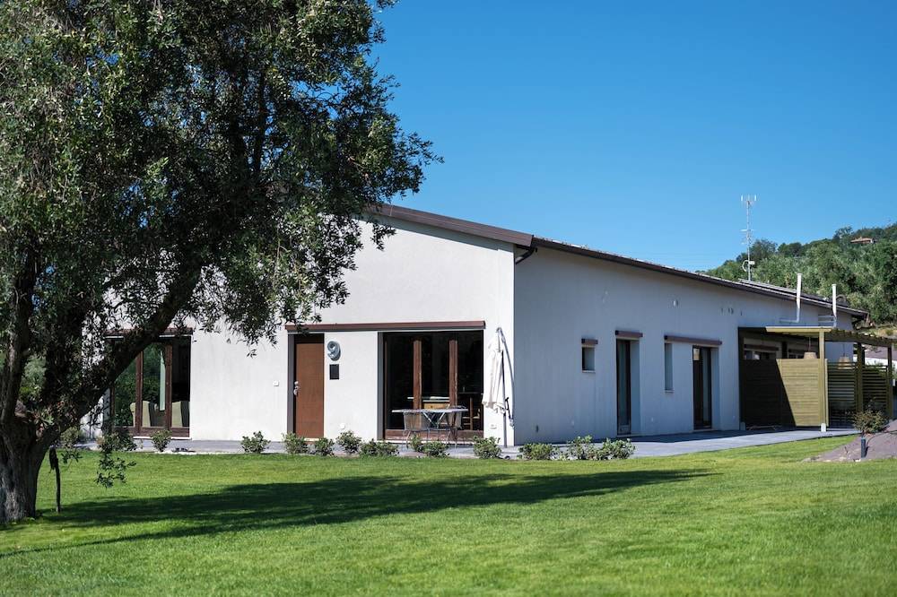DEL CARMINE AGRIRESORT- ex a3passi 1