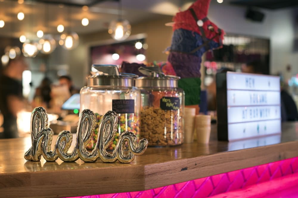 Moxy Chicago Downtown 2