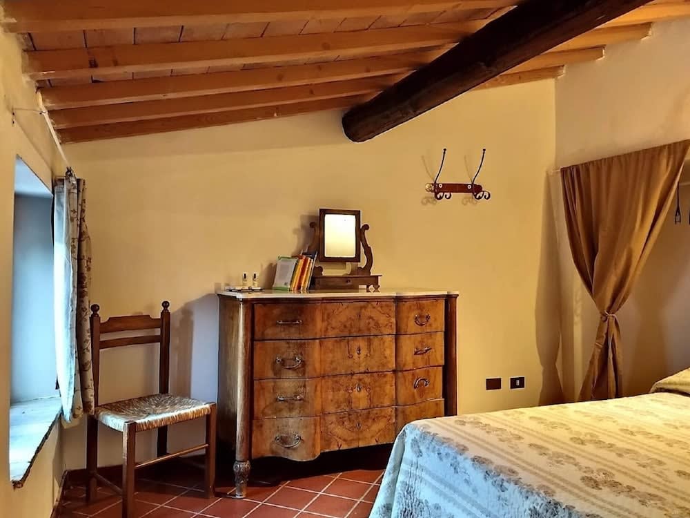 Holiday Home in Volterra With Pool and Terrace 2