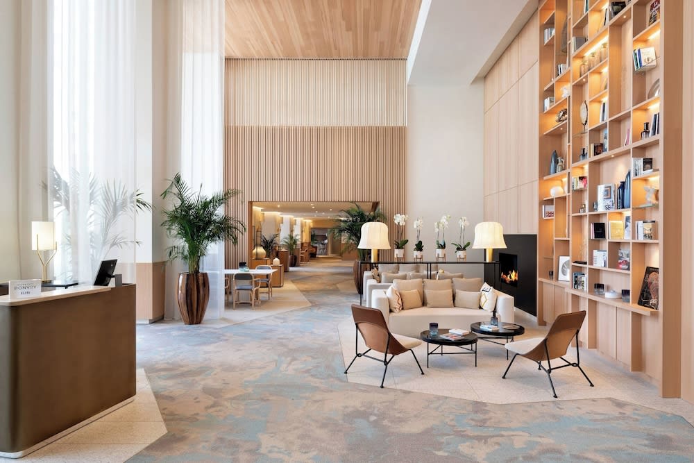 Riviera Marriott Hotel La Porte De Monaco 2