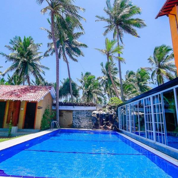 Hiru Beach Ayurveda Resort 1