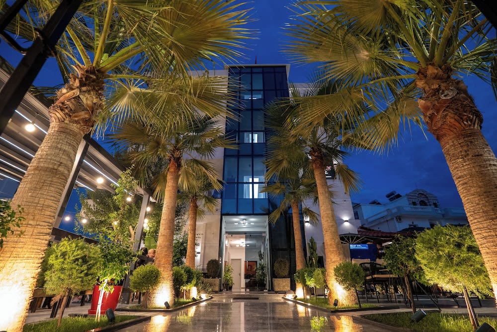 Hotel Eagle 1