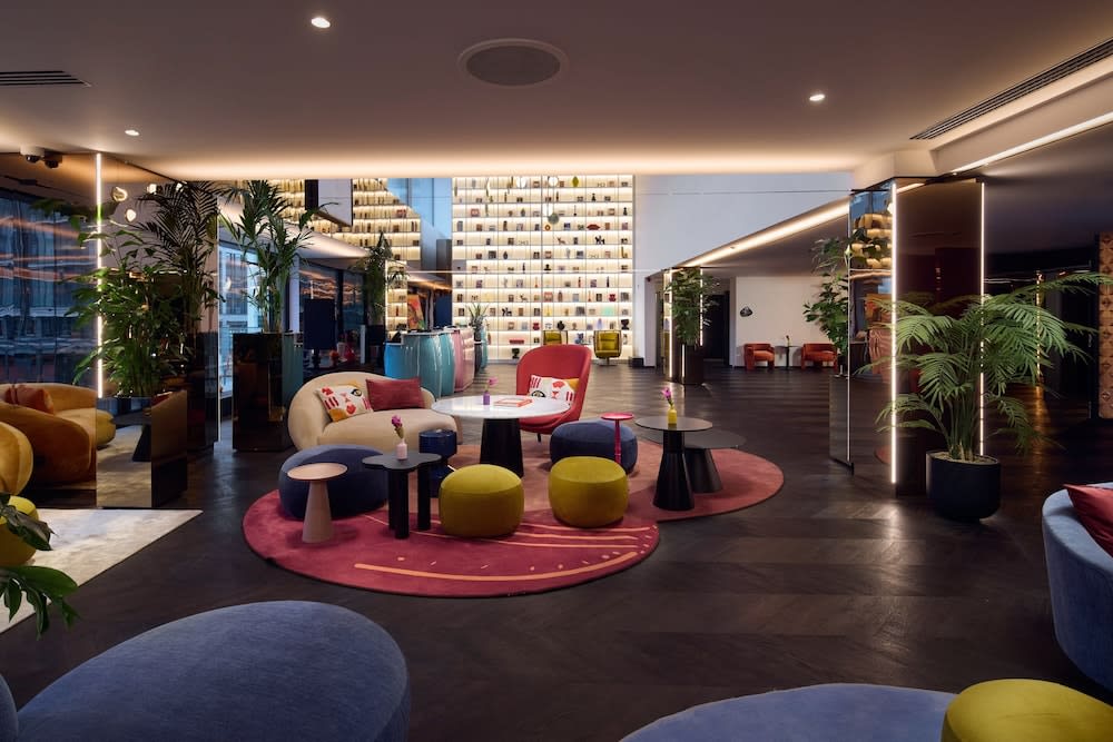 Cardo Brussels, Autograph Collection 2