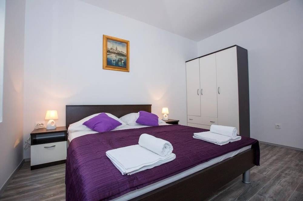 Apartments Villa Roza 2