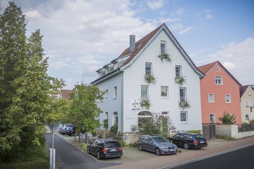 Hotel am Rokokogarten 1