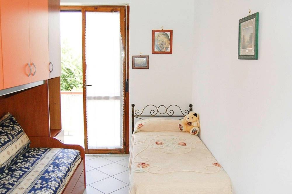 Apartment in Cilento near Sandy Beach 2