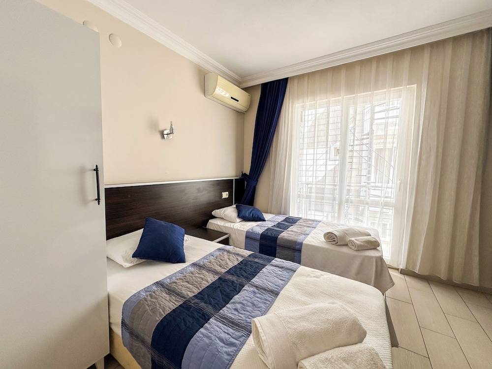 Aristo Otel 2