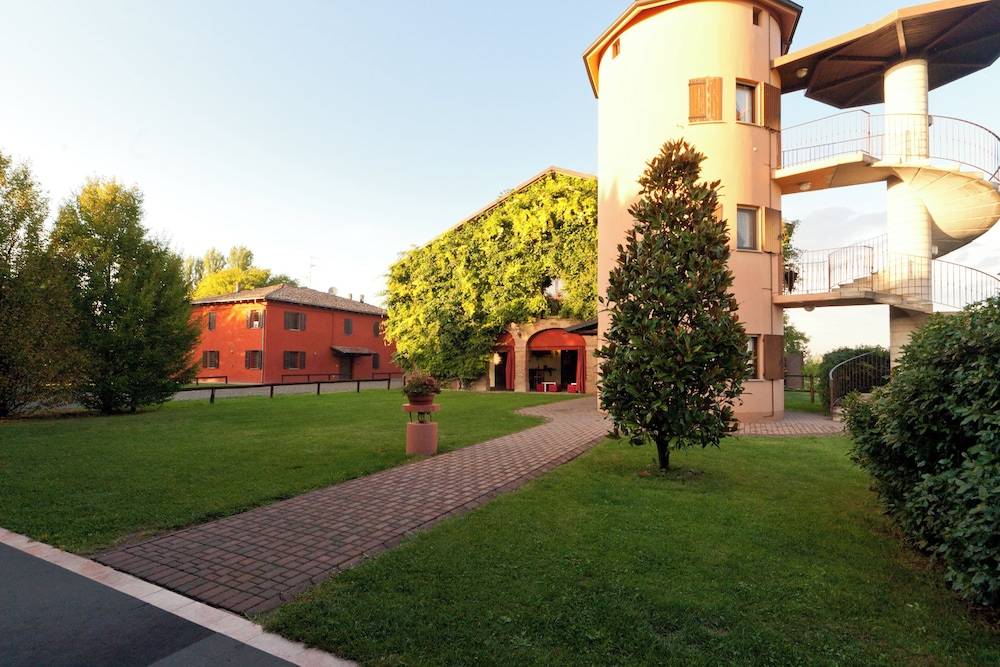 Agriturismo La Lupa 1