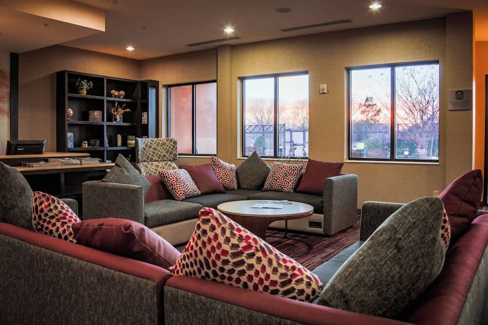 Courtyard by Marriott Norman 1
