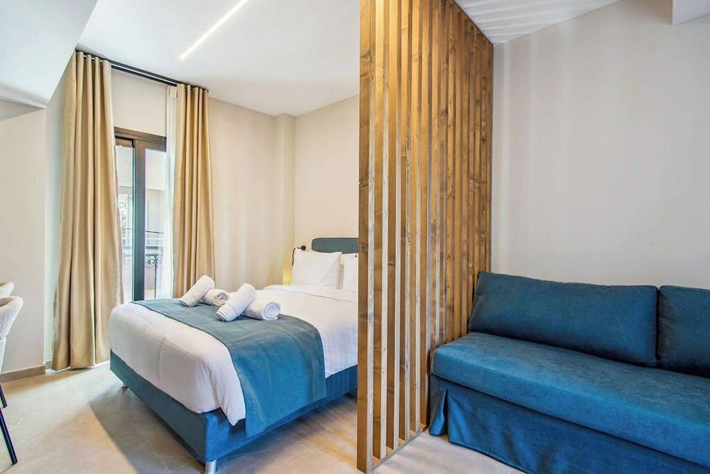 Mc Queen Boutique Apartments 1