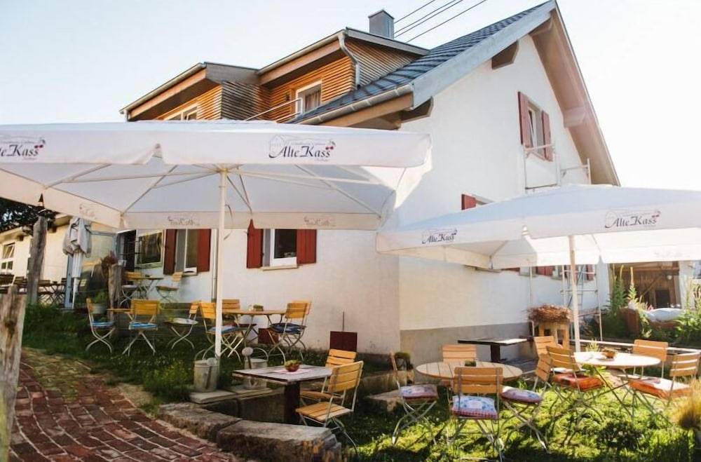 Alte Kass Hotel & Kaffeehaus 1