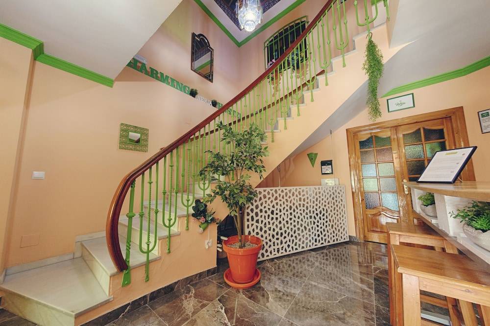 Charming Nerja Hostel 2