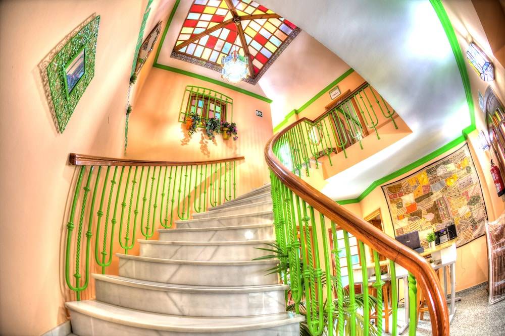 Charming Nerja Hostel 1