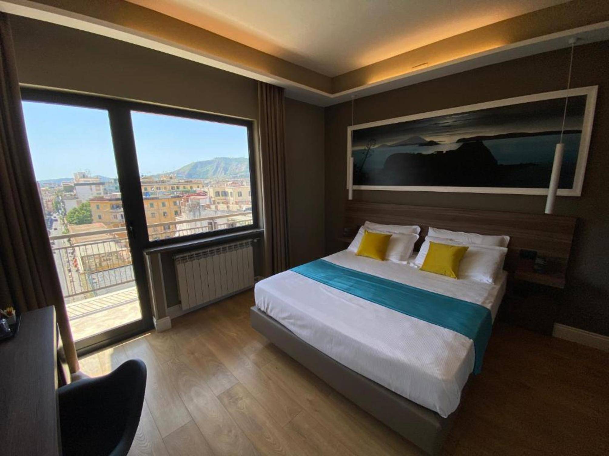 7th Floor Suite 1